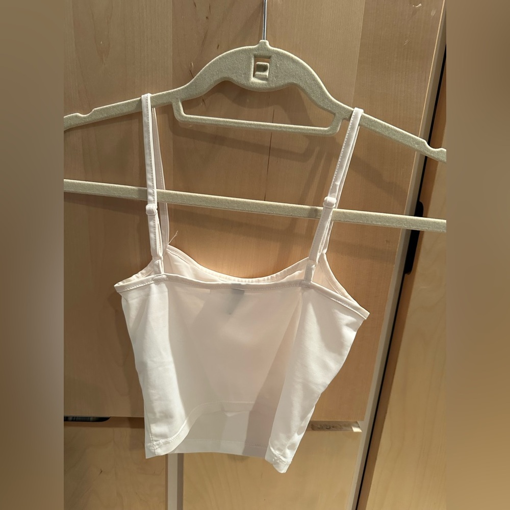 Divided H&M Women’s Crop Top (XS) - Picture 7 of 9